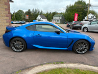 Sport Tech Trim! Fast 6-Speed Manual! 2.4Ltr 4cyl RWD! Apple Carplay/ Android Auto! Dual Zone AC! Cr... (image 6)