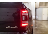 **ONE OWNER - ACCIDENT FREE** ORIGINAL FACTORY PRICE $110,555 74,711 KM This 2023 Ram 3500 4x4 Crew... (image 8)