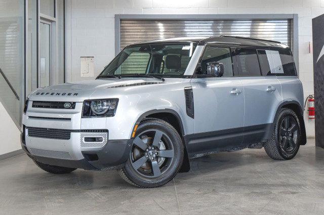 2023 Land Rover Defender 110 SE AWD *BLACK PACK, HITCH, COLD CLI in Cars & Trucks in Laval / North Shore