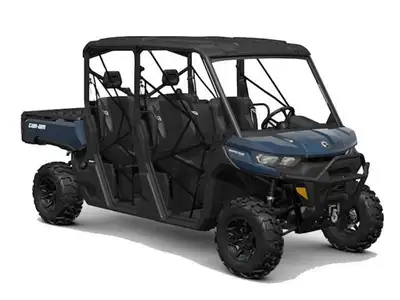 2025 Can-Am Defender MAX XT HD9-$2,000 or (0.99% /36mo or 1.99% /60mo or 3.99% /72mo or 5.49% /84mo)...