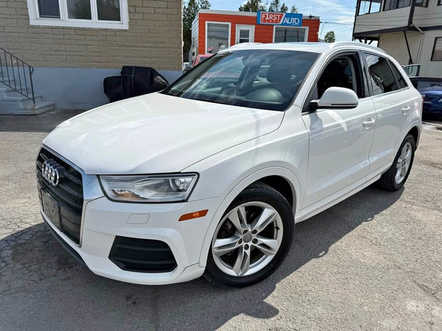 2016 Audi Q3 PANORAMIC SUN ROOF / TWO KEYS / PUSH TO START! in Cars & Trucks in Ottawa