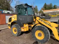 We Finance All Types of Credit! - 2015 NEW HOLLAND W80C HI SPEED