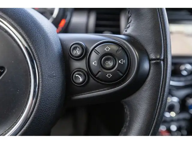 2018 MINI Cooper Hardtop COOPER | HEATED SEATS | SUNROOF | CLEAN in Cars & Trucks in Winnipeg - Image 22