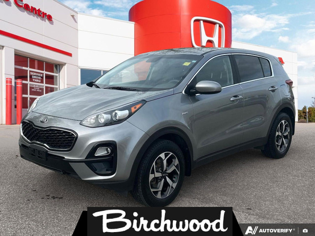 2020 Kia Sportage LX Locally Owned in Cars & Trucks in Winnipeg