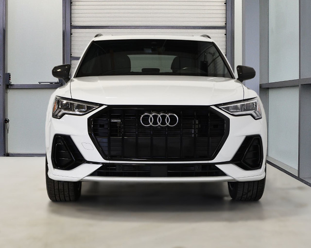 2023 Audi Q3 Technik / Black optics / Carplay / Toit pano. / Cer in Cars & Trucks in Longueuil / South Shore - Image 4