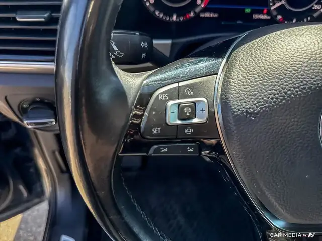 2019 Volkswagen Atlas Execline Premium Comfort, 7 Seats in Cars & Trucks in Medicine Hat - Image 17
