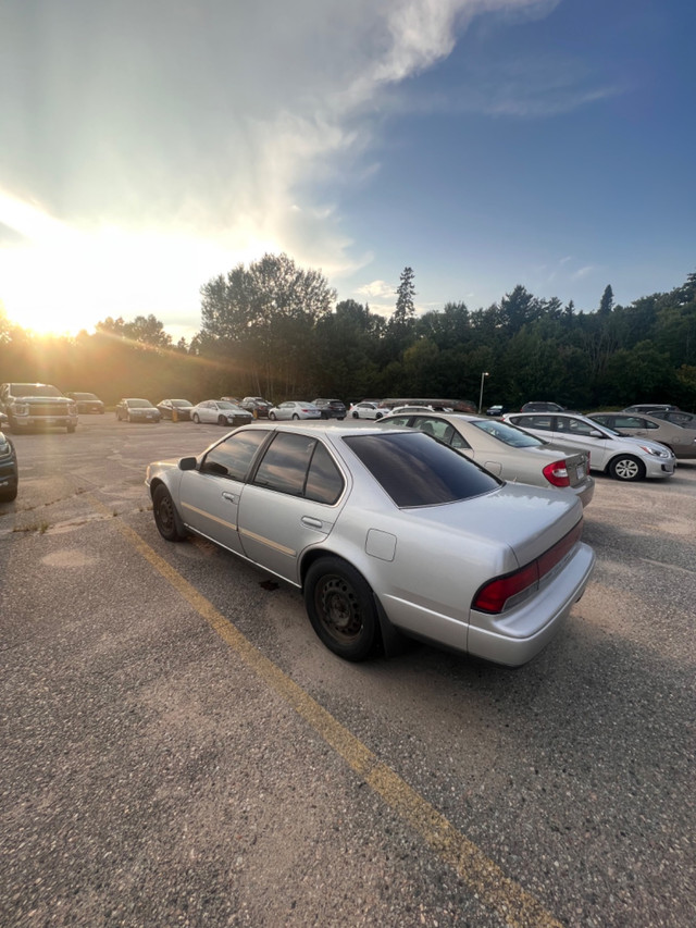 1992 Nissan Maxima GXE in Cars & Trucks in North Bay - Image 3