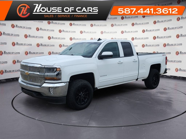2017 Chevrolet Silverado 1500 4WD Double Cab 143.5 LT w-1LT in Cars & Trucks in Calgary