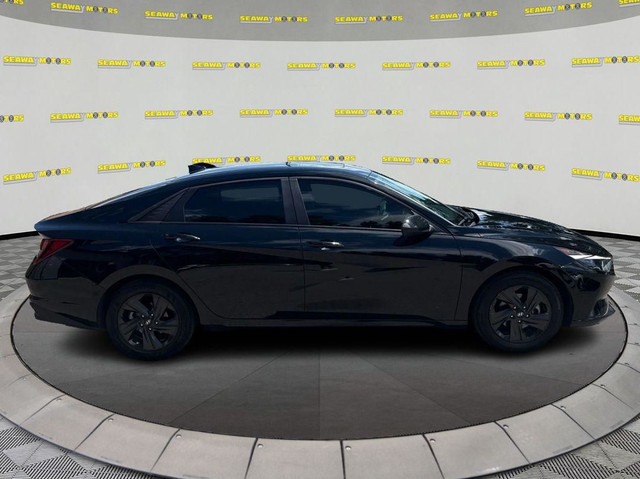 2022 Hyundai Elantra SEL in Cars & Trucks in Brockville - Image 2