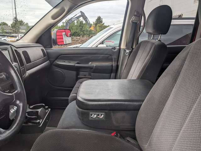2003 Dodge Ram 2500 ST Ram 2500 ST Gas in Cars & Trucks in Lethbridge - Image 2
