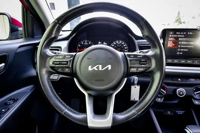 2023 Kia Rio 5-door LX+ IVT - Heated Seats - Apple CarPlay in Cars & Trucks in Kingston - Image 17