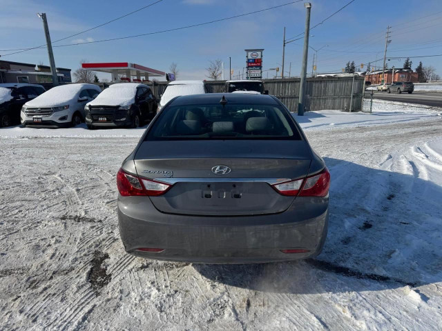 2011 Hyundai Sonata GLS, 2.4L, 4 CYLINDER, WELL MAINTAINED, CERT in Cars & Trucks in London - Image 4