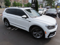 7 Passenger - R-Line package - HIGHLINE Pkg - LOW LOW KMS - CALL FOR APPOINTMENT CANADIAN VEHICLE Vi... (image 6)