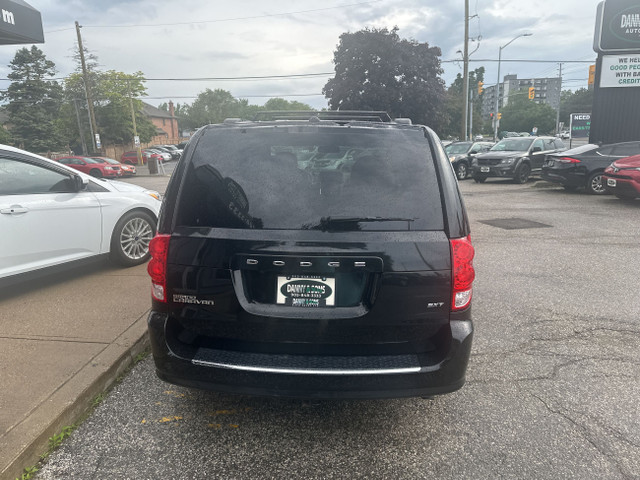 2018 Dodge Grand Caravan SXT 2WD in Cars & Trucks in Mississauga / Peel Region - Image 3
