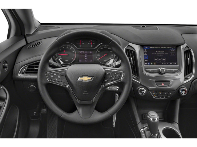 2019 Chevrolet Cruze in Cars & Trucks in Oakville / Halton Region - Image 4