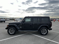 2019 Jeep Wrangler Sahara Removable Hardtop Soft Top Included $34,850 + $995 Processing fee = $35,84... (image 6)