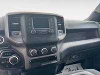 THIS PREVIOUS COMPANY DEMO COMES WITH PLENTY OF OPTIONS INCLUDING 5.7 HEMI WITH E-TOURQE & MDS, SPOR... (image 9)