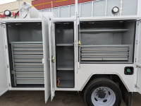 2023 Ford Super Duty F-550 DRW XL 4WD Crew Cab 203" WB 84" CA, 6.7L V8 Diesel, 10 Spd Transmission,... (image 3)