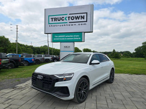 2022 Audi Q8 Progressiv Progressiv 55 TFSI quattro
