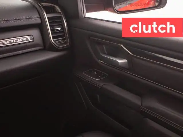 2022 Ram 1500 Sport Crew Cab 4X4 w/ Apple CarPlay & Android Auto dans Autos et camions dans Ottawa - Image 42