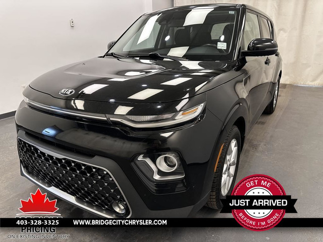 2021 Kia Soul Automatic - Heated Seats - Apple Car Play/Andro... in Cars & Trucks in Lethbridge