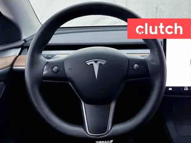 2023 Tesla Model Y Long Range AWD w/ Apple CarPlay, Heated Front in Cars & Trucks in City of Toronto - Image 22