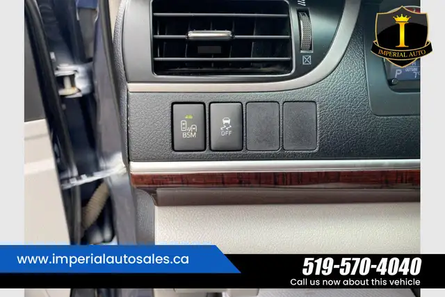 2014 Toyota Camry XLE in Cars & Trucks in Kitchener / Waterloo - Image 44