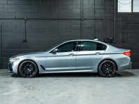 ***QUALIFY FOR A 4 YEAR WARRANTY ON OUR VEHICLES TODAY!!! Vehicle Key Features Include: Sunroof, Nav... (image 3)