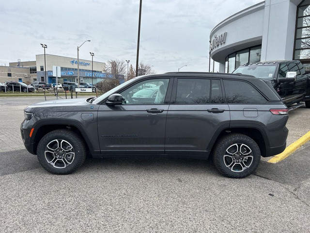 2022 Jeep Grand Cherokee 4xe Trailhawk 4x4 in Cars & Trucks in City of Toronto - Image 2