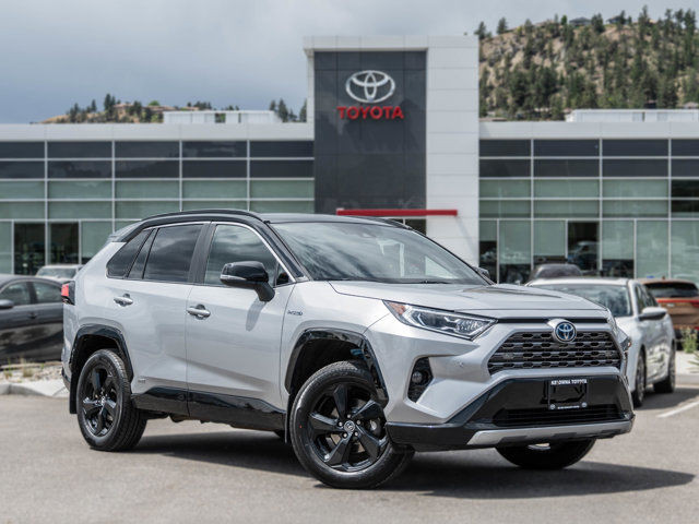 2021 Toyota RAV4 Hybrid XSE | NO ACCIDENTS | SUNROOF | BSM in Cars & Trucks in Kelowna - Image 2