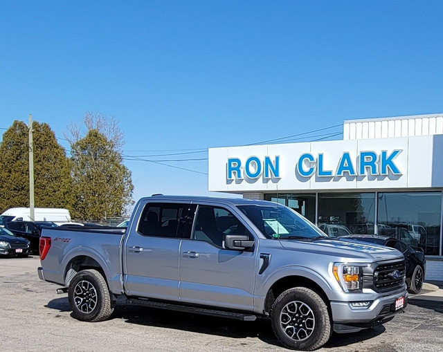 2022 Ford F-150 XLT 145 WB in Cars & Trucks in Chatham-Kent