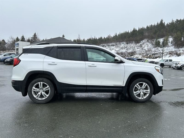 2019 GMC Terrain SLE in Cars & Trucks in St. John's - Image 4