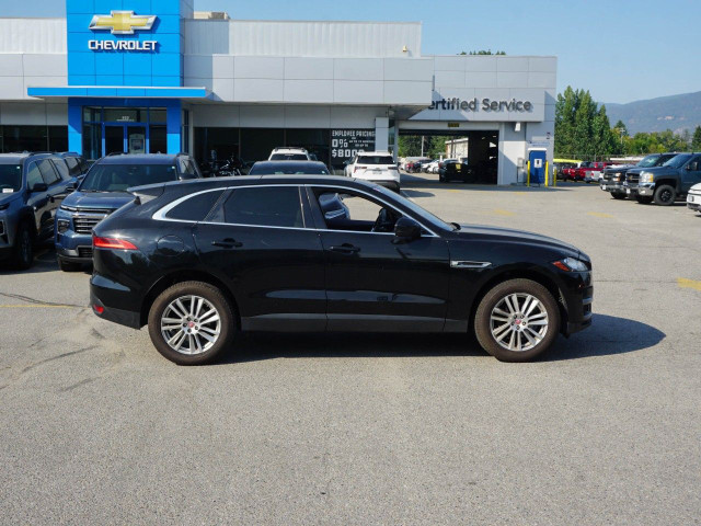 2019 Jaguar F-PACE in Cars & Trucks in Penticton - Image 2