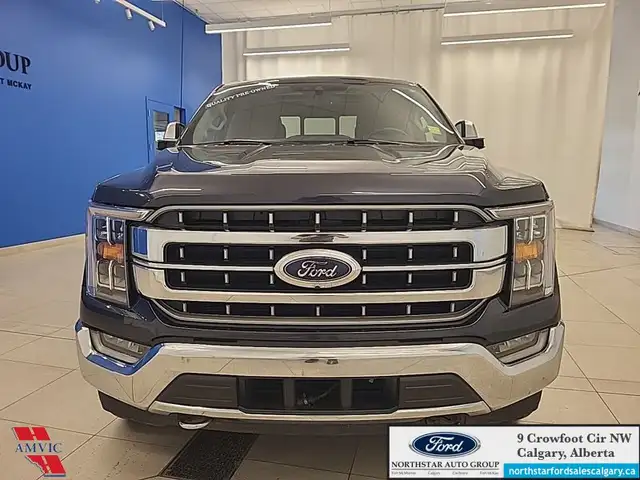 2021 Ford F-150 Lariat HEATED/COOLED LEATHER SEATS - MOONROOF -  dans Autos et camions dans Calgary - Image 6