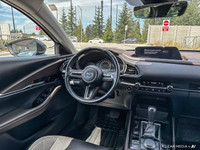 This Mazda CX-30 delivers a Regular Unleaded I-4 2.5 L/152 engine powering this Automatic transmissi... (image 8)