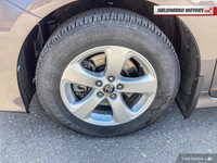 Engine: Gas V-6 3.5L L/100Km City: 12.6 L/100Km Hwy: 9.1 Safety Equipment Electronic Stability Contr... (image 8)