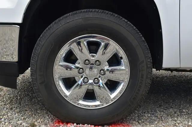2012 GMC Sierra 1500 ***RARE HYBRID, ONLY HAS 61,000KM*** dans Autos et camions dans Calgary - Image 10