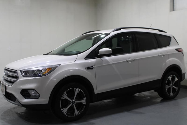2018 Ford Escape SEL - 4WD in Cars & Trucks in London - Image 3