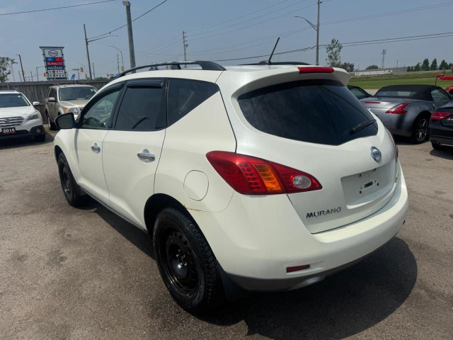 2009 Nissan Murano SL, CAM, SUNROOF, RUNS WELL, AS IS SPECIAL in Cars & Trucks in London - Image 3