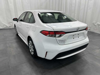 Découvrez la Toyota Corolla LE 2022, une symphonie de style et de fonctionnalité qui ne manquera pas... (image 3)