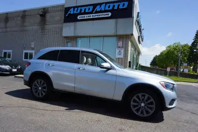 SAFETY INCULDED FREE ACCIDENT LOCAL ONTARIO CAR ACCIDENT FREE WELL MAINTAIN Very Clean Mercedes-Benz...