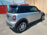 ALL TRADES WELCOME!! OPERATING BY APPOINTMENT GORGEOUS Mini Cooper S Manual transmission Only 100km!... (image 4)