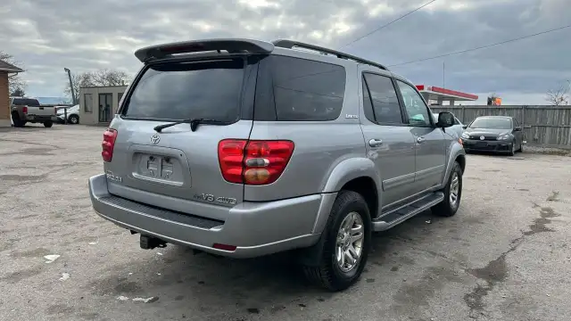 2004 Toyota Sequoia Limited*4X4*LEATHER*GREAT SHAPE*RELIABLE*AS  in Cars & Trucks in London - Image 6