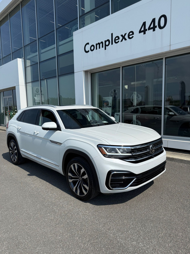 2021 Volkswagen Atlas Cross Sport Execline in Cars & Trucks in Laval / North Shore