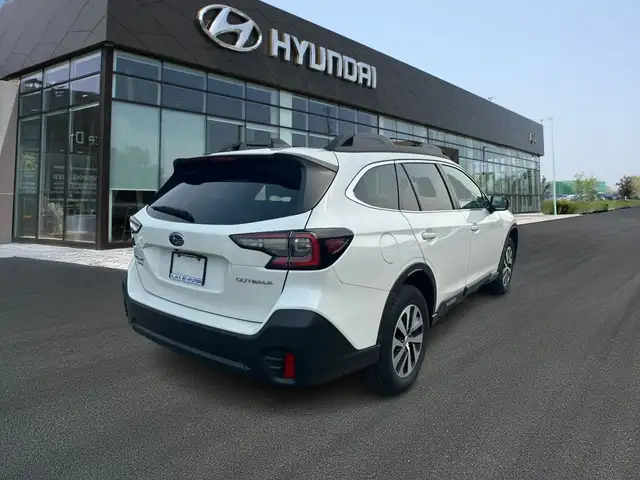 2022 Subaru Outback Touring in Cars & Trucks in Oshawa / Durham Region - Image 6
