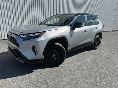 2022 Toyota RAV4 hybride XSE