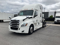 2021 FREIGHTLINER T12664ST;Heavy Duty Trucks - Conventional Truck w/ Sleeper Penske Location 105 SAL... (image 2)