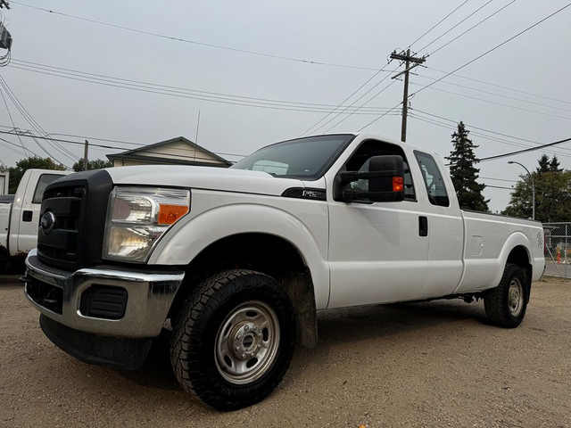 2013 Ford Other Pickups F-250 SRW 4WD LONG BOX - TONS OF SERVICE in Cars & Trucks in Edmonton