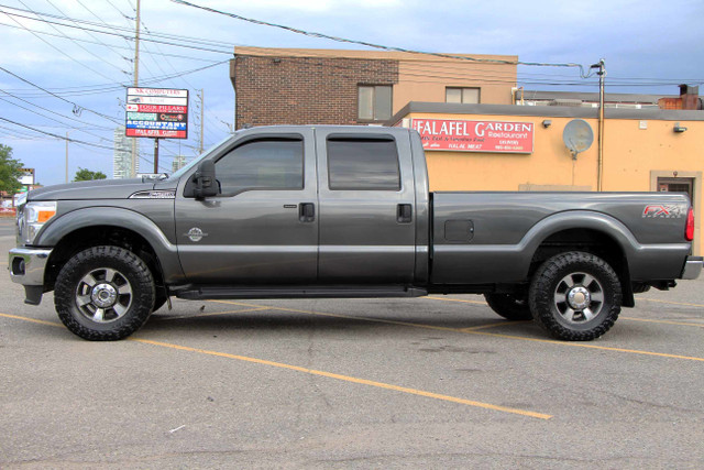 2016 Ford F-250 6.7L 4X4 1-Owner Only+Certified+2 Year Warranty in Cars & Trucks in Mississauga / Peel Region - Image 4
