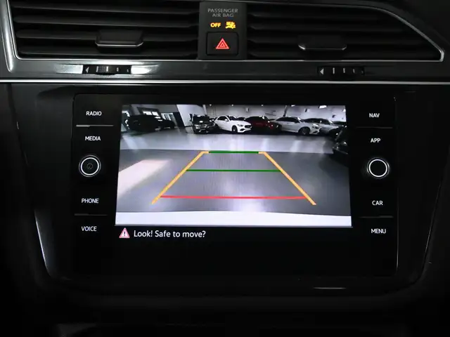 2021 Volkswagen Tiguan Comfortline No Accident Panoramic Roof Le dans Autos et camions dans Région de Mississauga/Peel - Image 20